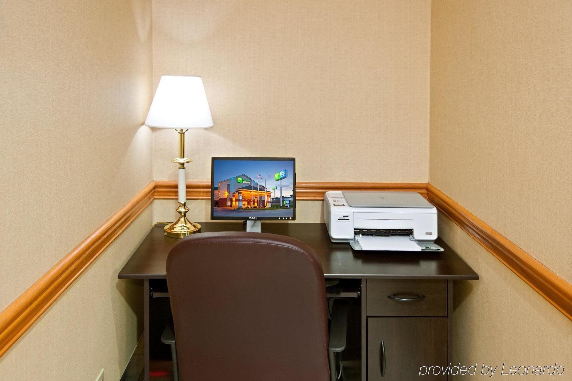 Holiday Inn Express & Suites Harrison By Ihg Létesítmények fotó